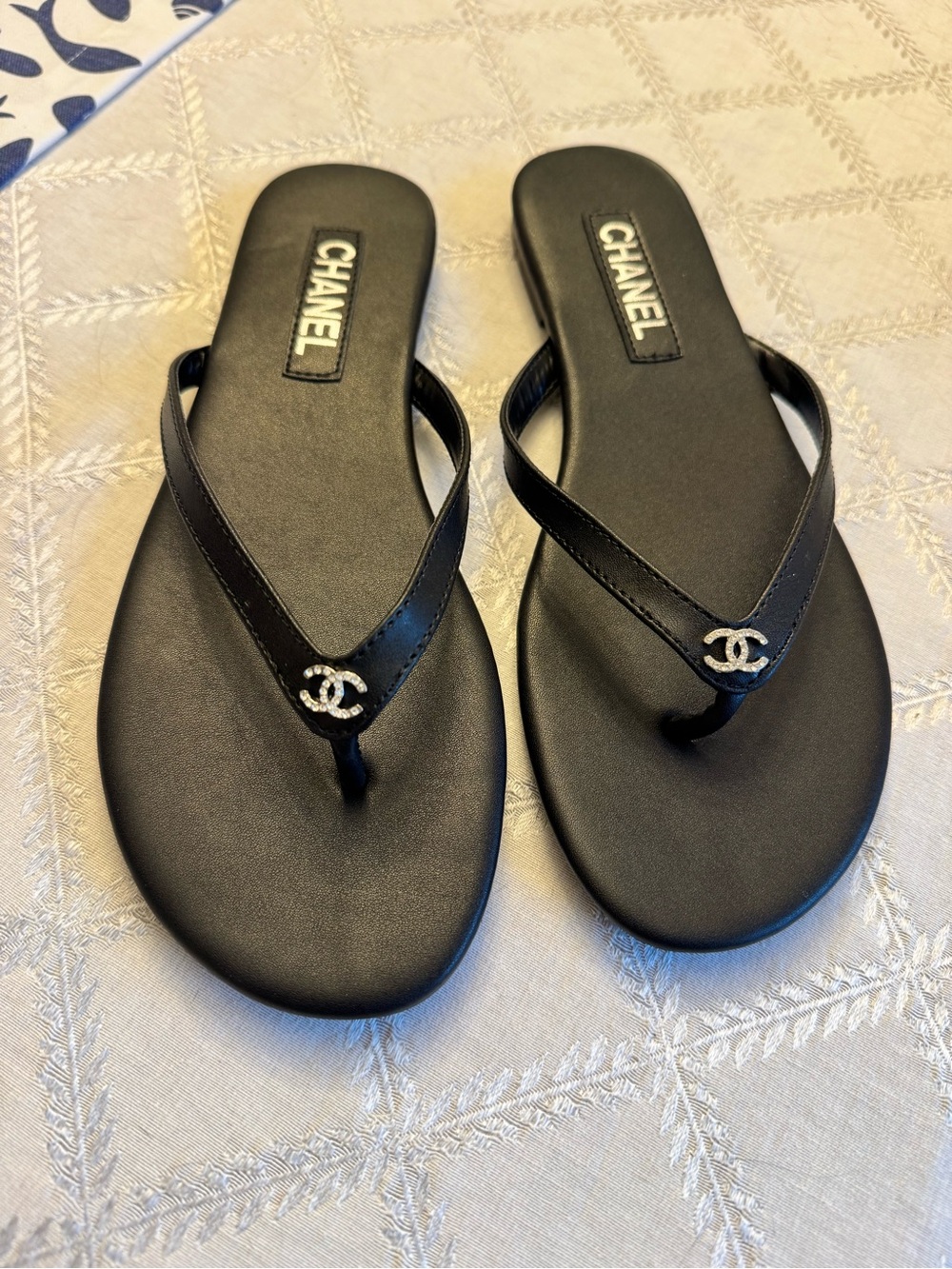 CC Chanel black sandals flip flops